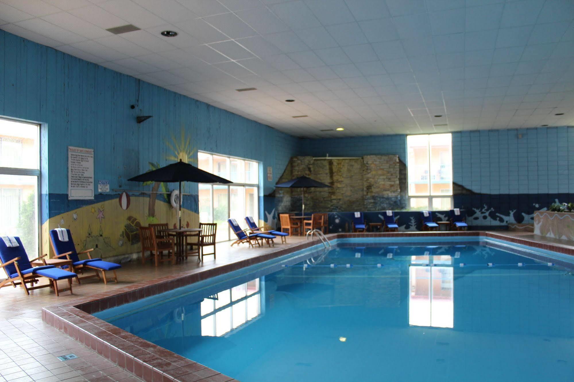 Rodeway Inn & Suites روكفورد,إلينوي المظهر الخارجي الصورة