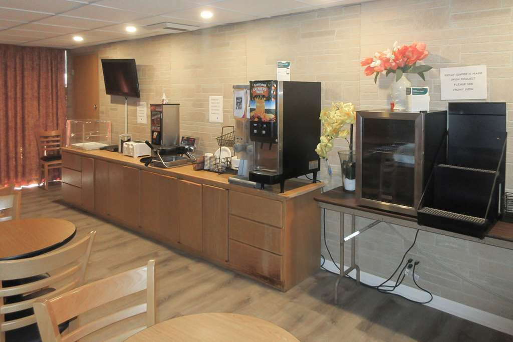 Rodeway Inn & Suites روكفورد,إلينوي المطعم الصورة